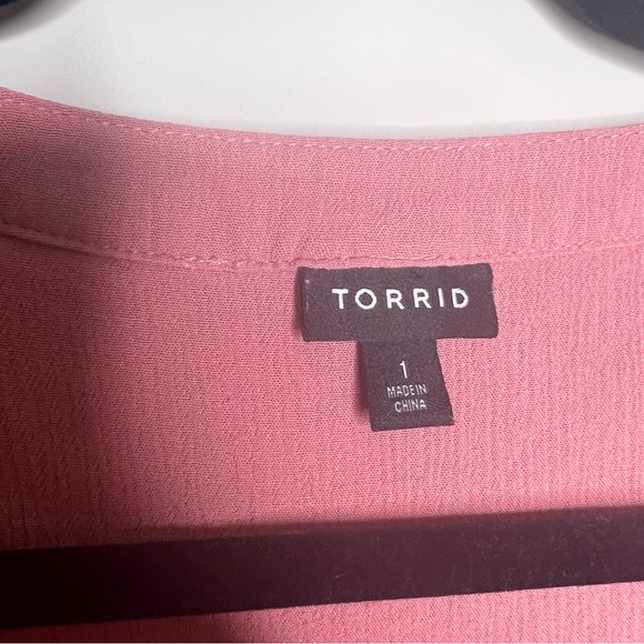 Torrid Crinkle Gauze Embroidered Top pink long sleeve tunic size 1XL - Picture 12 of 13